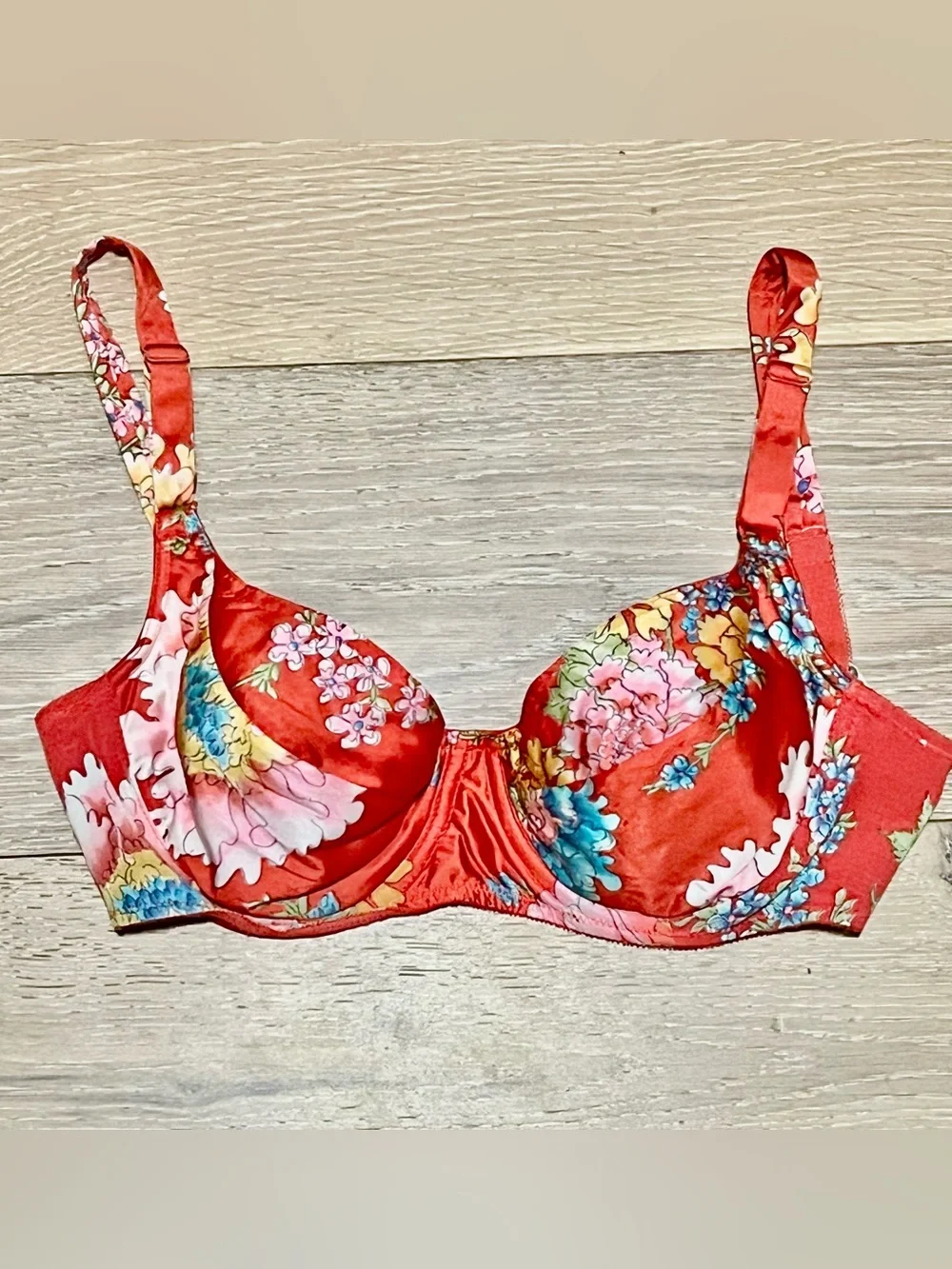 Vintage Vanity Fair 34C Red Floral Print Underwire Bra retro 70’s Style 75-487
